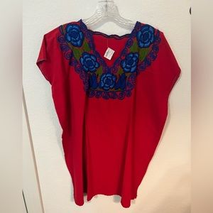 Beautiful embroidered top from Mexico